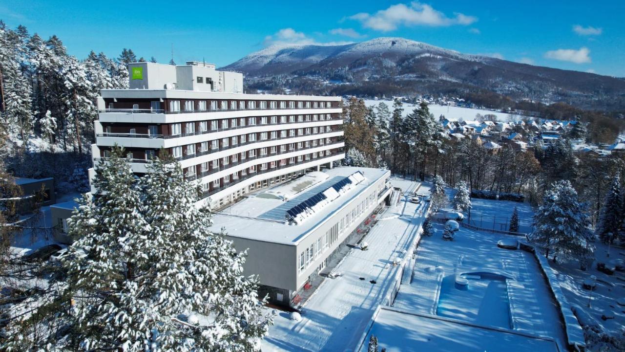 Hotel Ibis Styles Relax Rožnov pod Radhoštěm Esterno foto